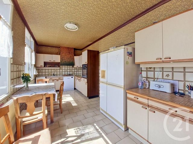 maison à vendre - 9 pièces - 175.0 m2 - LE CATEAU CAMBRESIS - 59 - NORD-PAS-DE-CALAIS - Century 21 Patrimoine Escaut